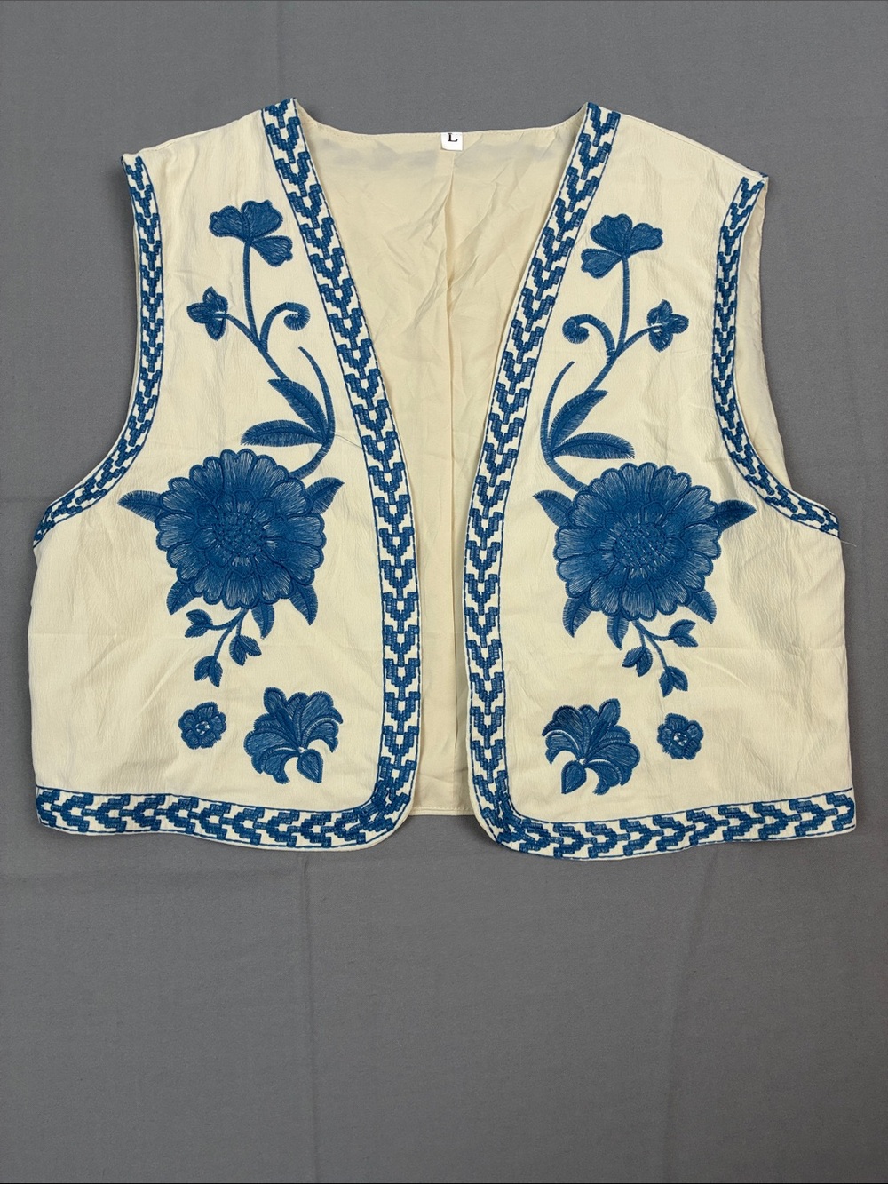 Embroidered Floral Cream Vest Large Blue Detailing Flowers Boho Western
